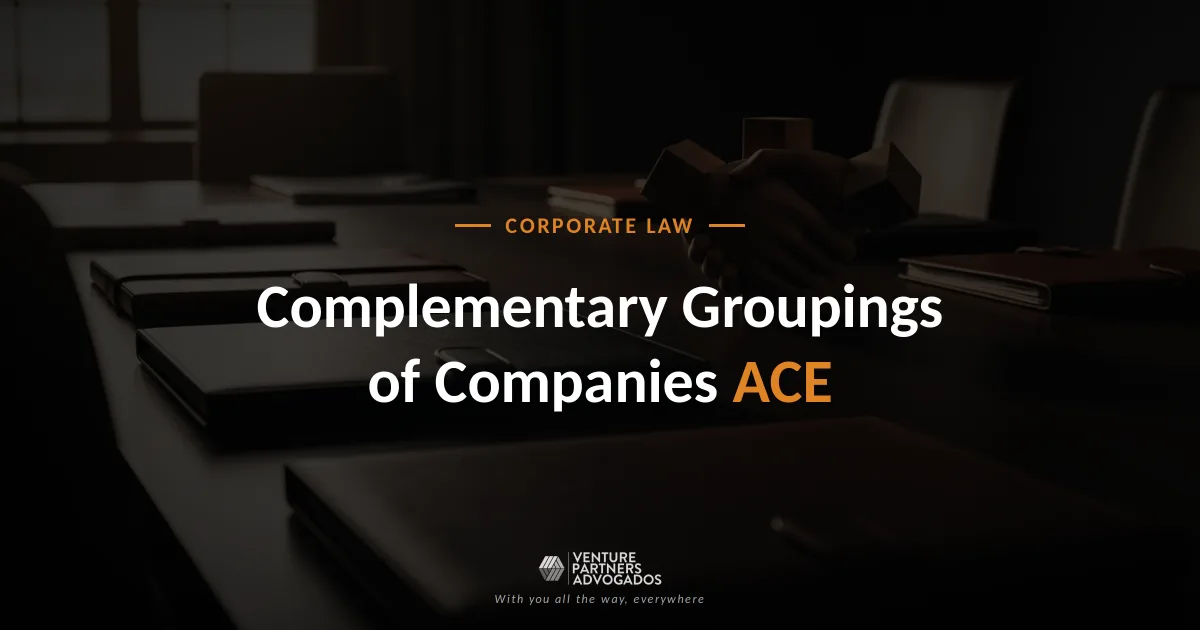 Handshake between company representatives, illustrating cooperation through a Complementary Grouping of Companies (ACE)